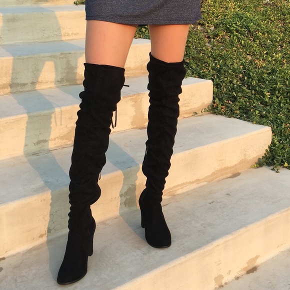Cape Robbin over the knee boots - Picture 2 of 4